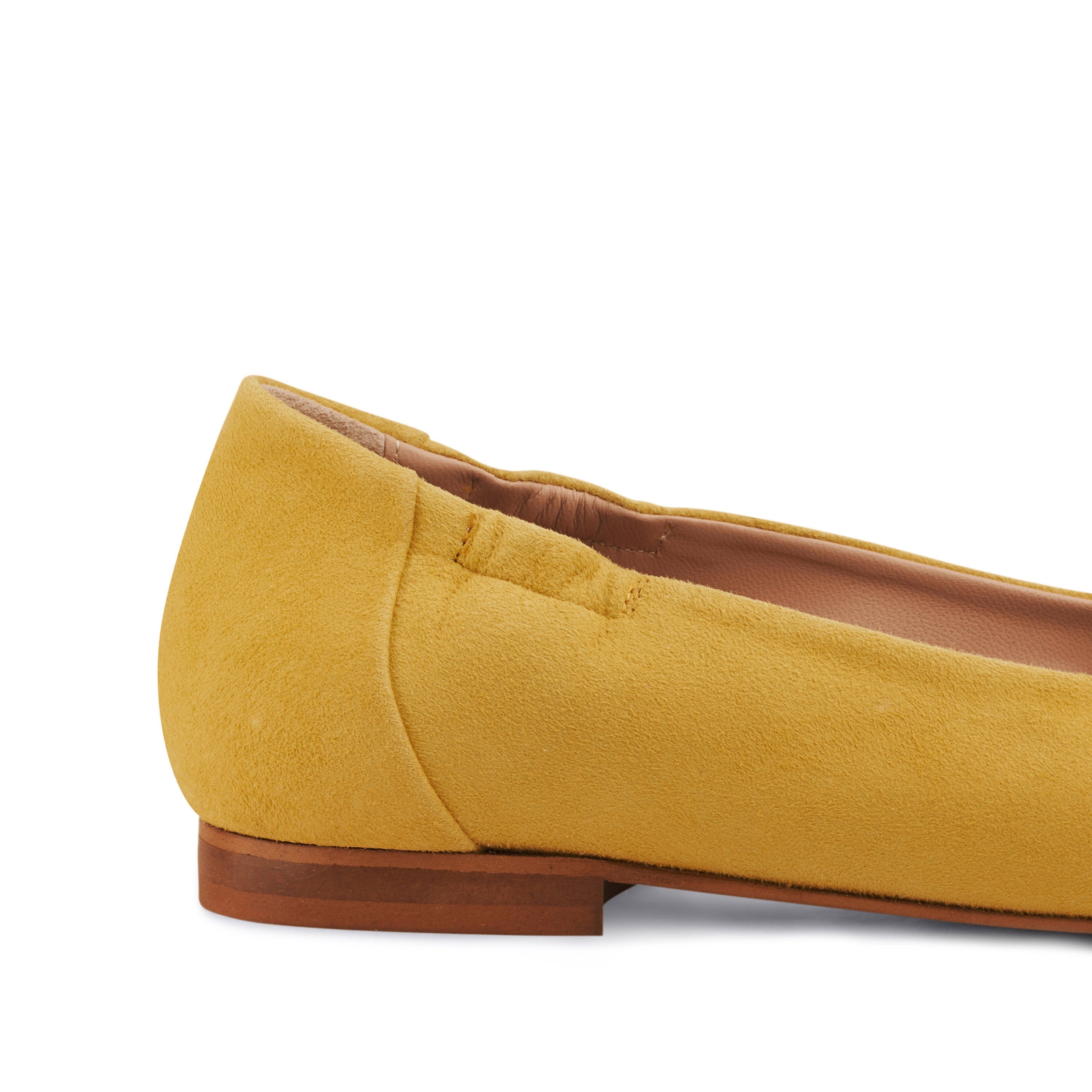 Mara Ballet Flat Suede