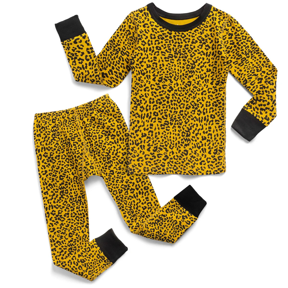 Pre-owned Leopard 2-piece Pajamas size: 2-5T