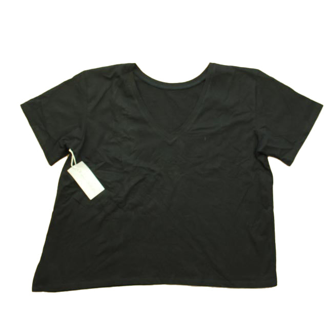 Pre-owned Black T-Shirt size: Adult XS-XL